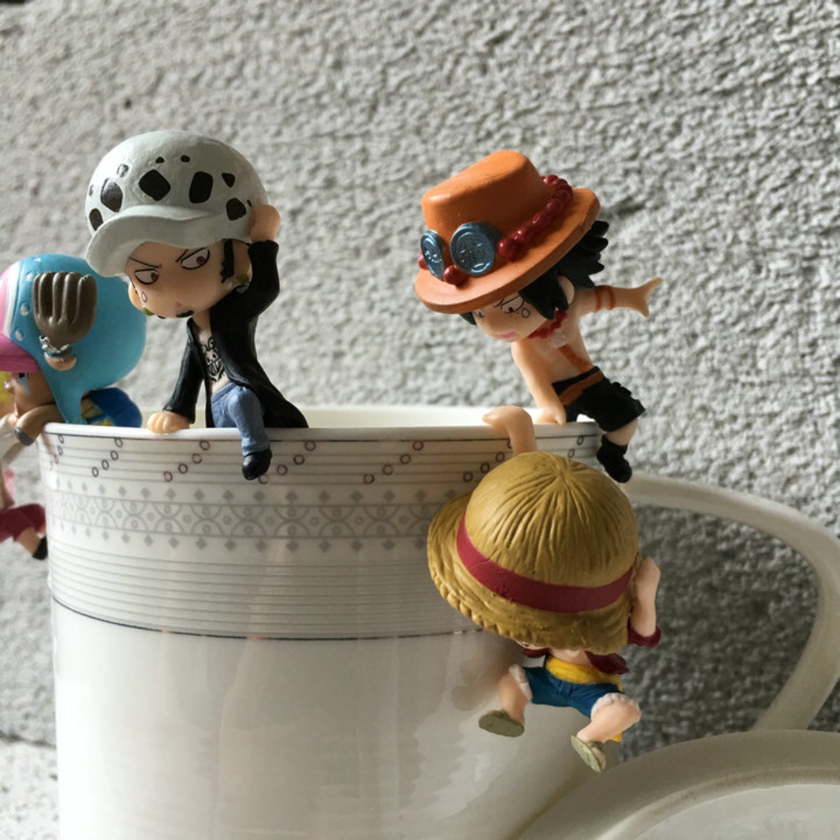 Anime One Piece Gashapon PUTIT - огляд і ціна Capsule Toy Gashapon